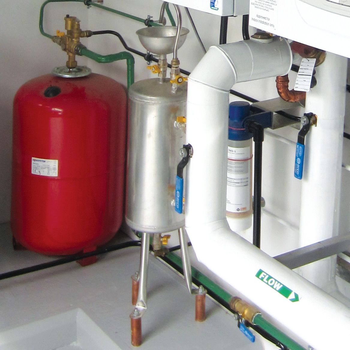 Dosing pots protect pipes & components against corrosion
